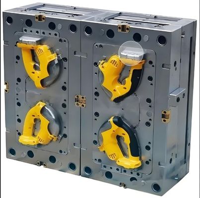 طلاء حقن البلاستيك مع P20/718/738/NAK80/S136 مواد القالب ومعالجة سطح البوليسينغ ل 250000-300000 لقطة حياة القالب