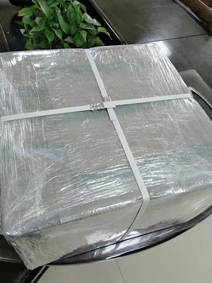 أجزاء معدلة بالحقن من البلاستيك غطاء المنتج العفن للعميل ABS / PA66 / PP / PC / PMMA / PSU / PCTG / TPE / TPU / PBT