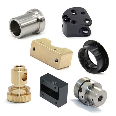 أجزاء طحن CNC المهنية معالجة الألومنيوم الصب الصب البلاستيك P20/718/738/NAK80/S136 250000-300000shot
